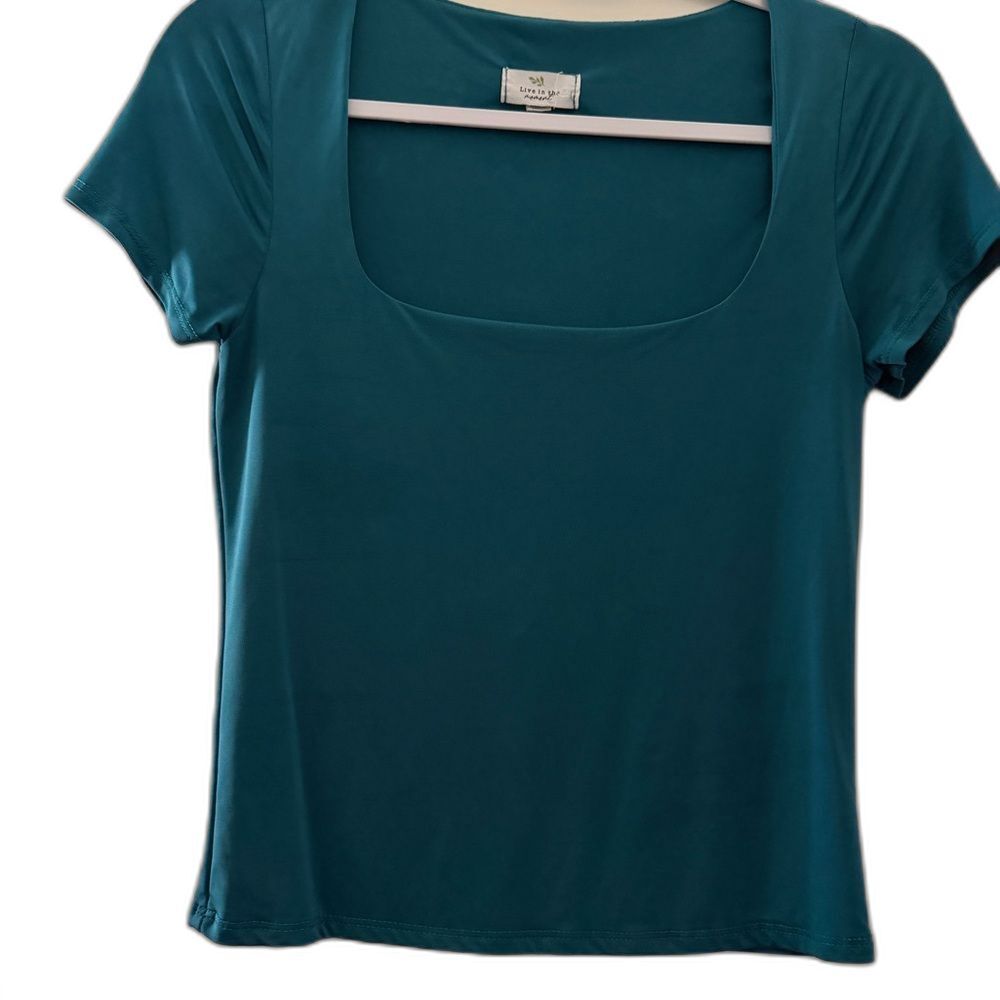 Live in the Moment Buttery Soft Square Neck Crop Top Stretch Tee Teal M